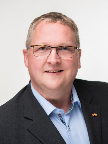  Klaus-Dieter Reder
