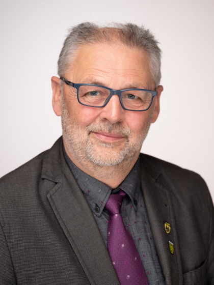  Friedhelm Jelken